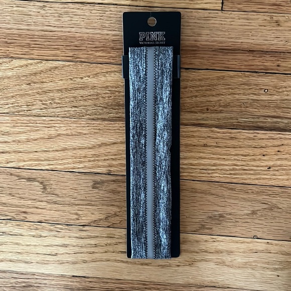 Victoria's Secret Pink Reflective Grey Headband and ultimate headband nwt - Picture 3 of 15